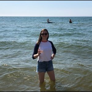 Meet your Posher, Hailey